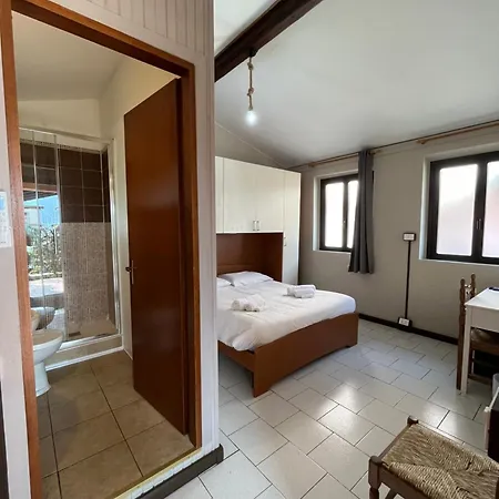 B&B Garzola Country house Ossuccio